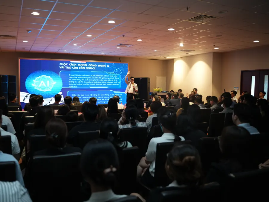 Hội trường CT Tech Day